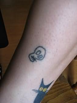 Skull And Black Cat – Homemade Tattoo