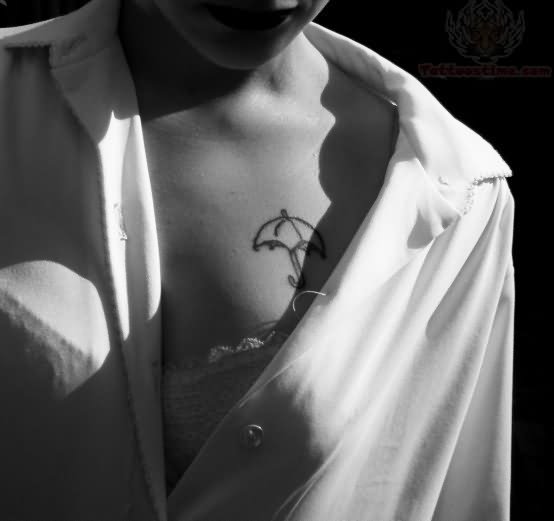 Umbrella Tattoo On Collarbone