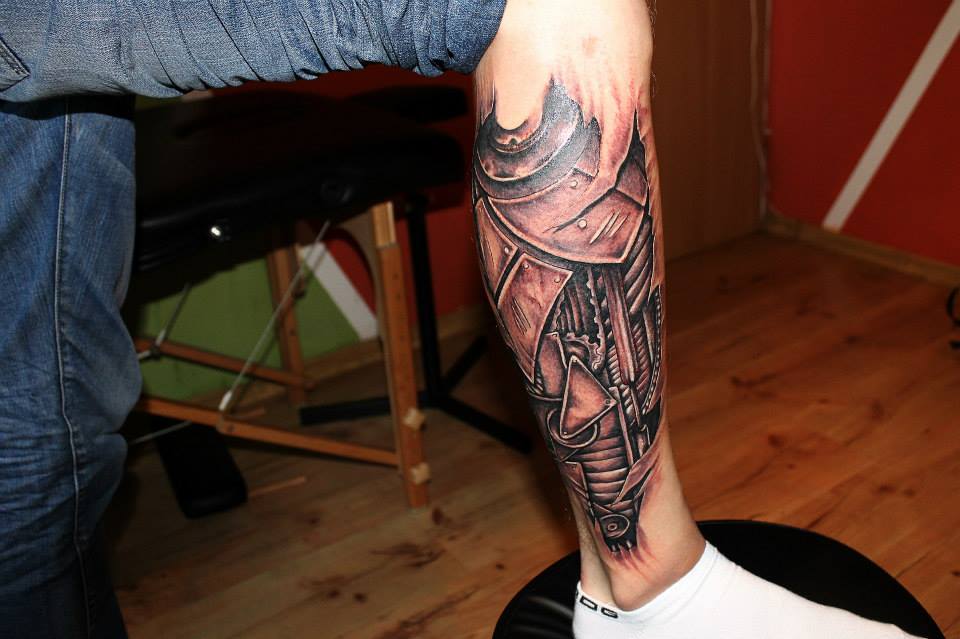 Grey Ink Biomechanical Leg Tattoo For Men