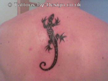 Grey Ink Salamandar Tattoo On Upperback