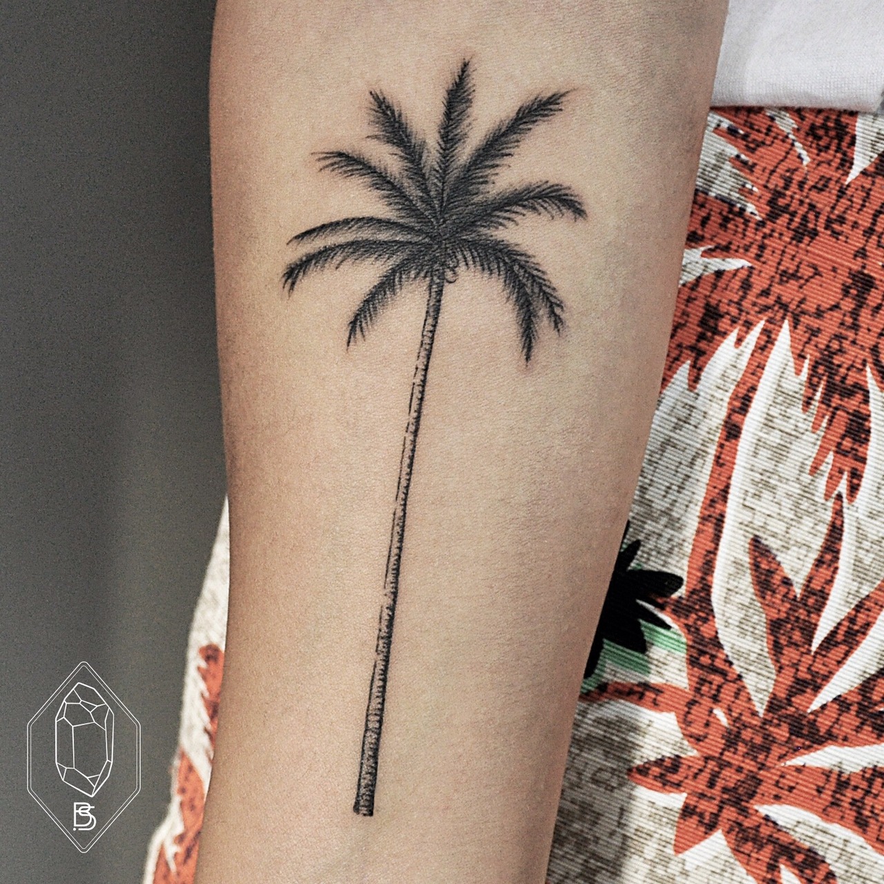 Small Black Palm Tree Tattoo On Leg