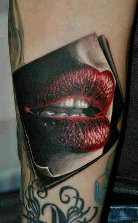Realistic 3D Lips Tattoo On Arm