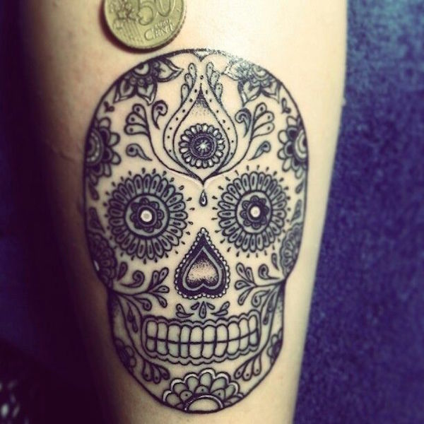 Grey Sugar Skull Tattoo Design On Leg