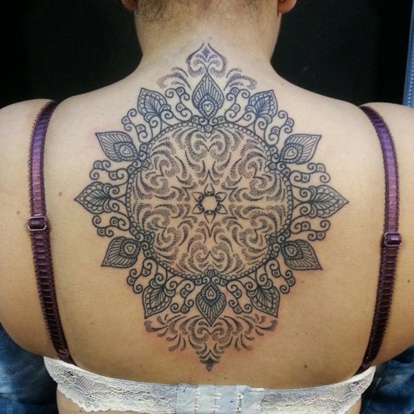 40+ Mandala Tattoos On Back For Girls