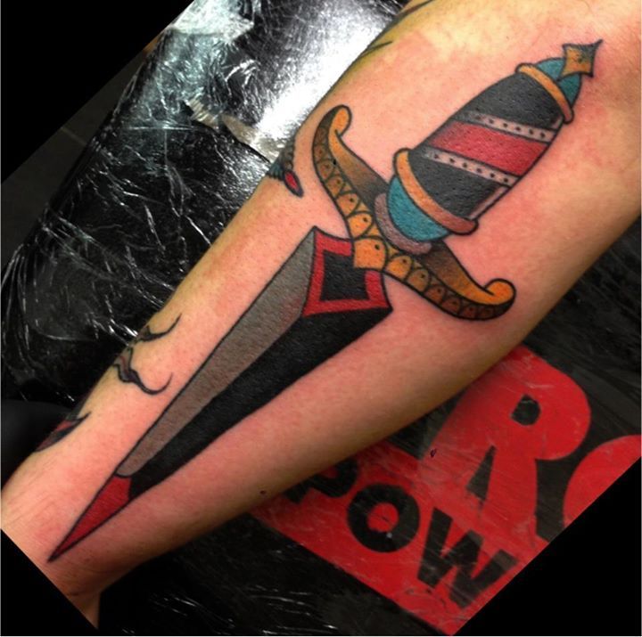 Realistic Dagger Tattoo On Leg