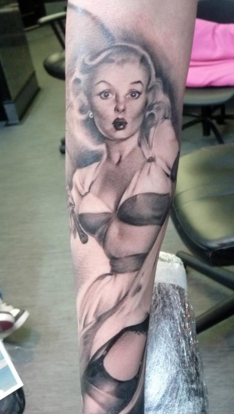 Realistic Pinup Girl Tattoo On Arm by Samantha Ford
